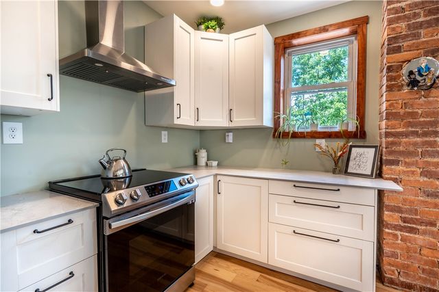 46 Maplewood St, Etna, PA 15223