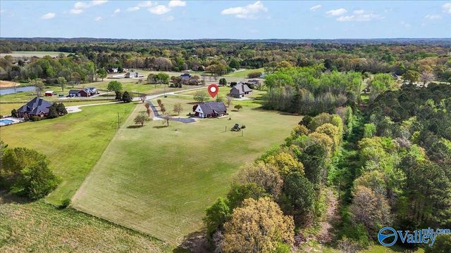 131 County Road 382, Decatur, AL 35603