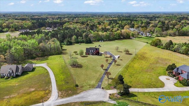 131 County Road 382, Decatur, AL 35603