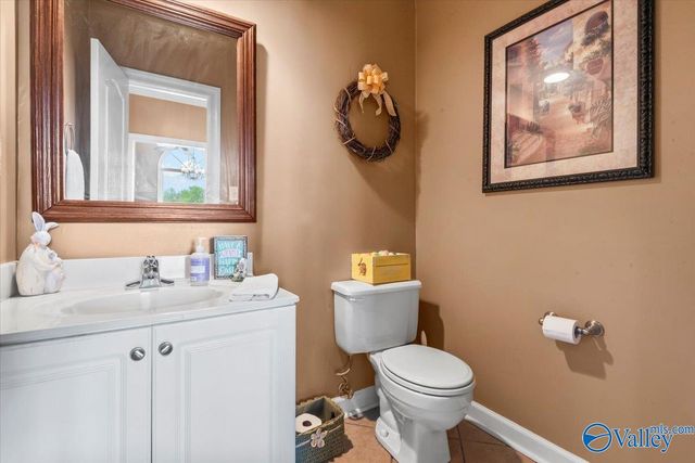 131 County Road 382, Decatur, AL 35603