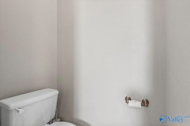 131 County Road 382, Decatur, AL 35603