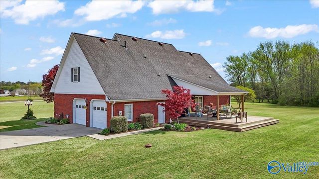 131 County Road 382, Decatur, AL 35603