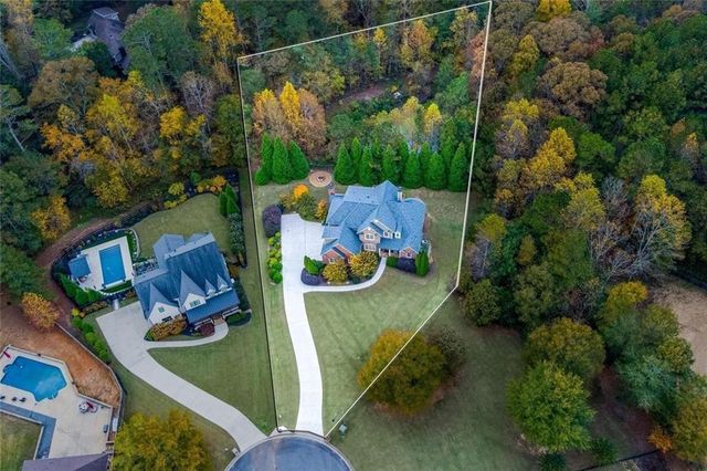 104 Lenore Court, Woodstock, GA 30188