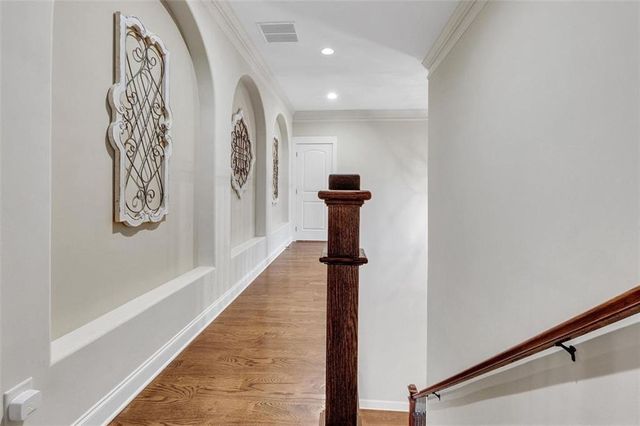 104 Lenore Court, Woodstock, GA 30188