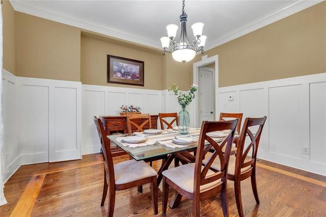 104 Lenore Court, Woodstock, GA 30188