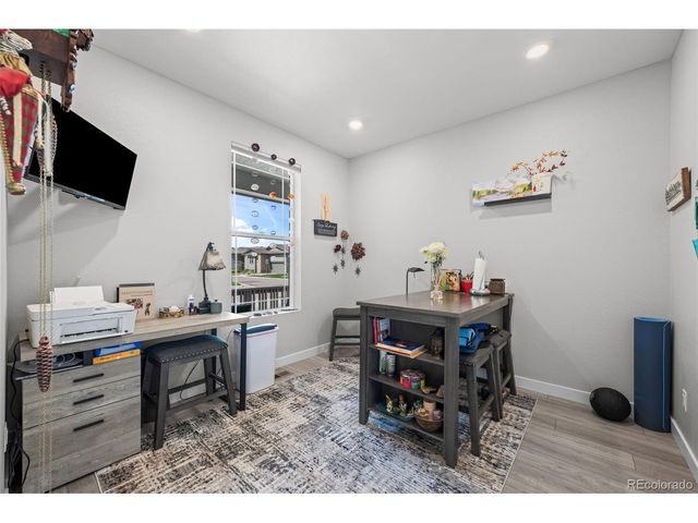 1915 Canyonpoint Ln, Castle Pines, CO 80108