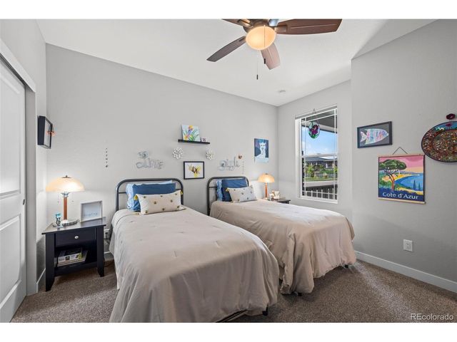 1915 Canyonpoint Ln, Castle Pines, CO 80108