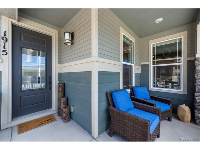 1915 Canyonpoint Ln, Castle Pines, CO 80108