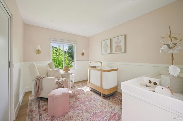 14 Mount Wittenburg Ct, San Rafael, CA 94903