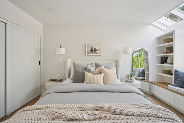 14 Mount Wittenburg Ct, San Rafael, CA 94903