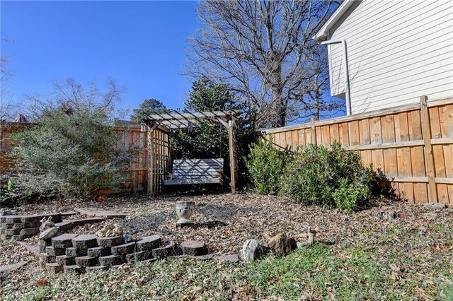 3945 Genoa Court, Duluth, GA 30096