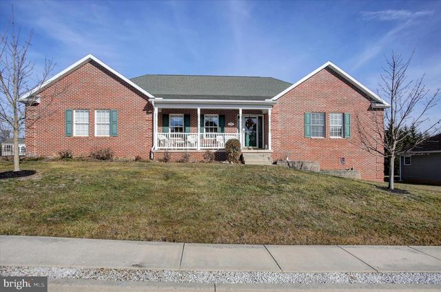 365 BLUE BIRD TRAIL, Greencastle, PA 17225