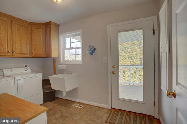 365 BLUE BIRD TRAIL, Greencastle, PA 17225