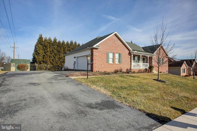 365 BLUE BIRD TRAIL, Greencastle, PA 17225