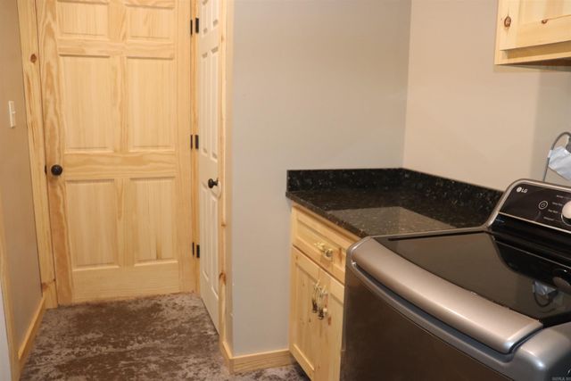 426 Bondair Road, Greers Ferry, AR 72067