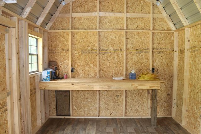 426 Bondair Road, Greers Ferry, AR 72067