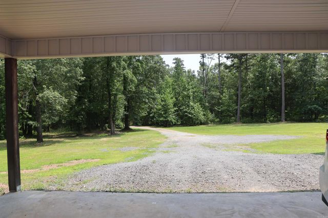 426 Bondair Road, Greers Ferry, AR 72067