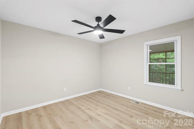 711 King Arthur Drive, Gastonia, NC 28056