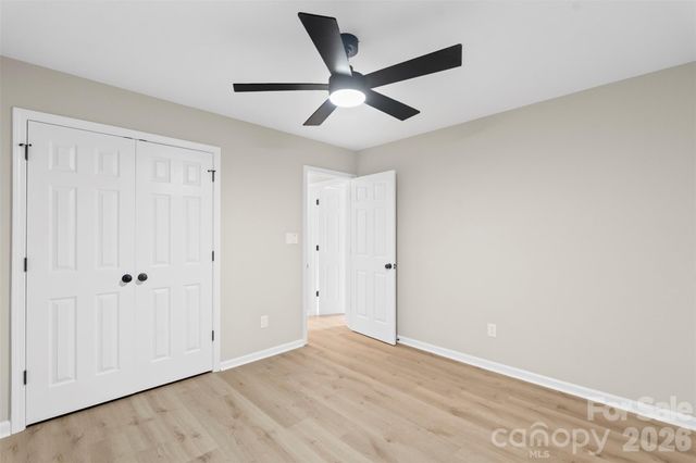 711 King Arthur Drive, Gastonia, NC 28056