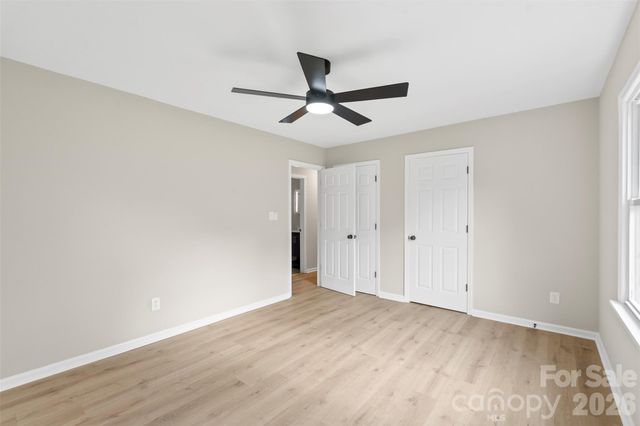 711 King Arthur Drive, Gastonia, NC 28056
