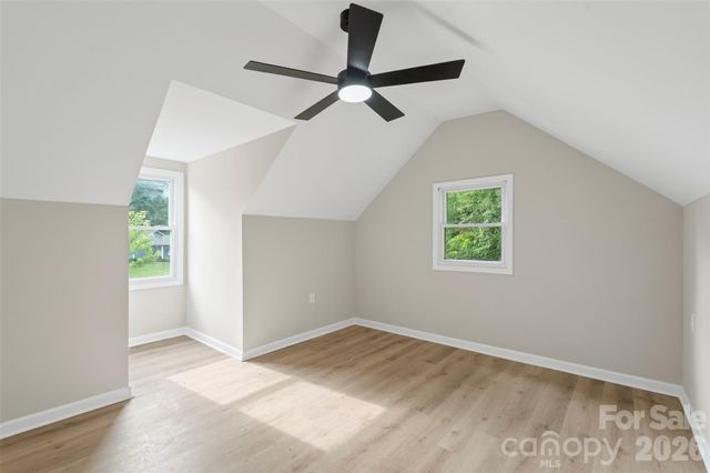 711 King Arthur Drive, Gastonia, NC 28056