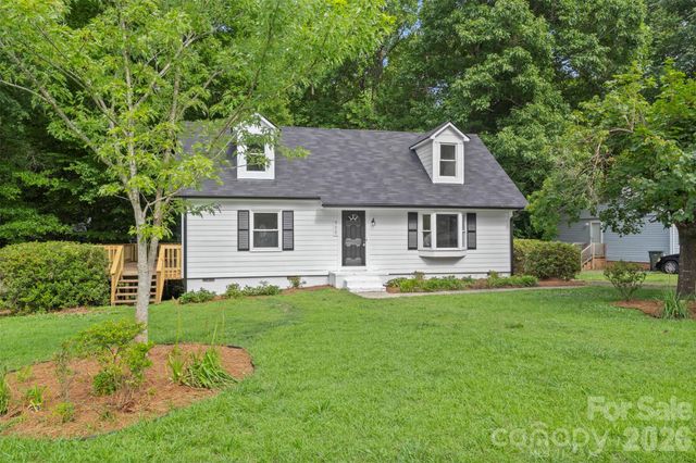 711 King Arthur Drive, Gastonia, NC 28056