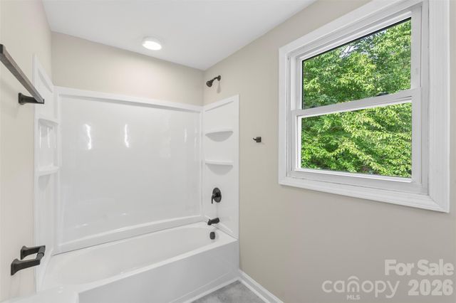 711 King Arthur Drive, Gastonia, NC 28056
