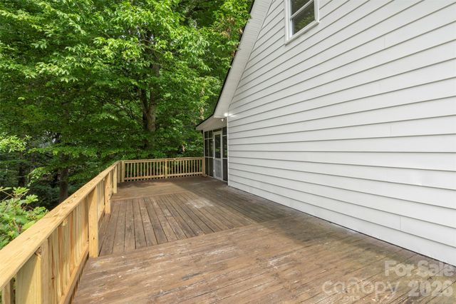 711 King Arthur Drive, Gastonia, NC 28056