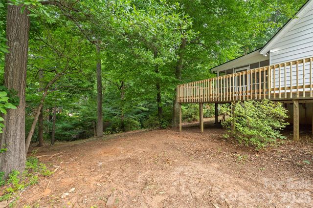 711 King Arthur Drive, Gastonia, NC 28056