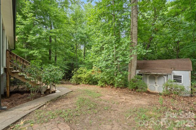 711 King Arthur Drive, Gastonia, NC 28056