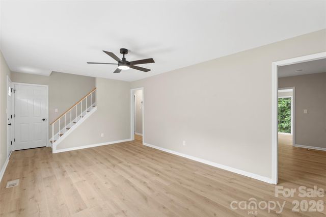 711 King Arthur Drive, Gastonia, NC 28056