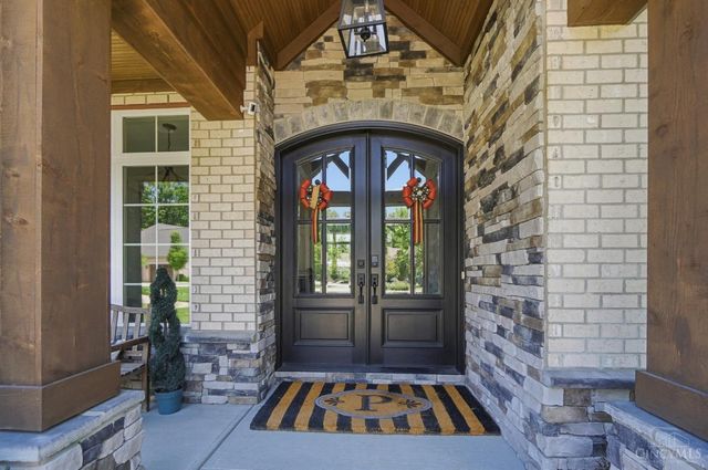 7524 Grand River Court, Hamilton Twp, OH 45039