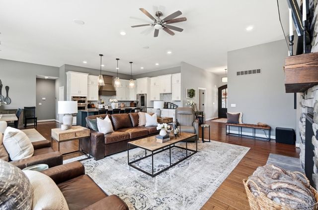 7524 Grand River Court, Hamilton Twp, OH 45039