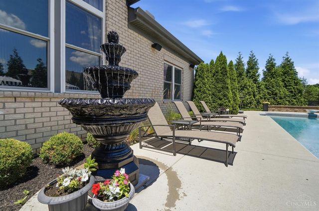 7524 Grand River Court, Hamilton Twp, OH 45039