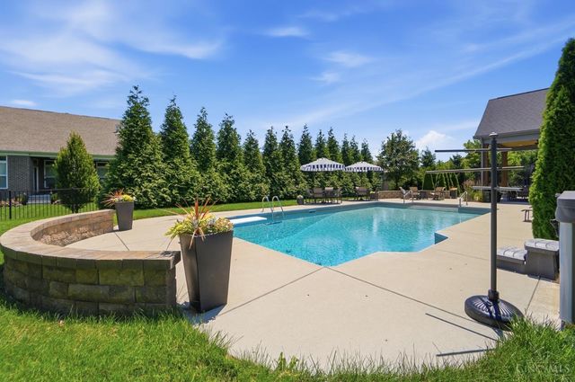 7524 Grand River Court, Hamilton Twp, OH 45039
