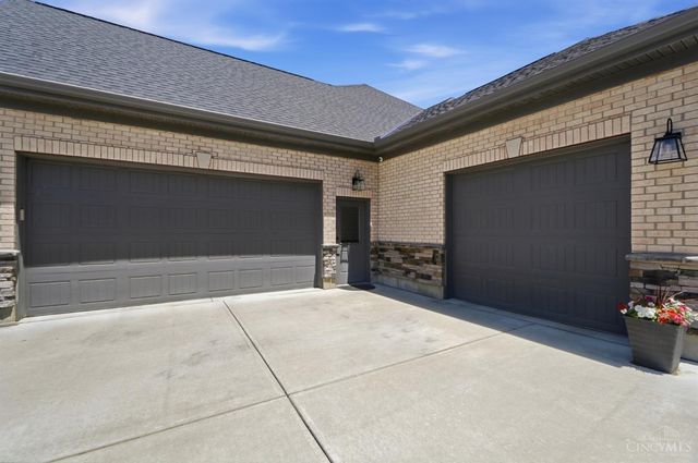 7524 Grand River Court, Hamilton Twp, OH 45039