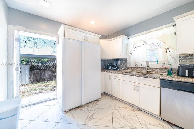 235 NW 59th St, Miami, FL 33127