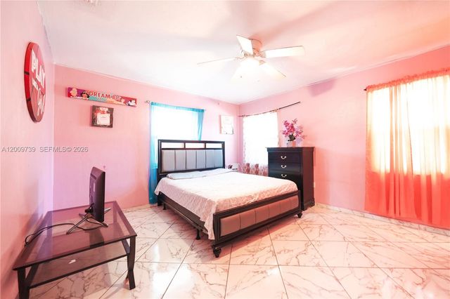 235 NW 59th St, Miami, FL 33127