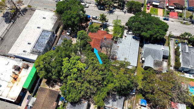 235 NW 59th St, Miami, FL 33127