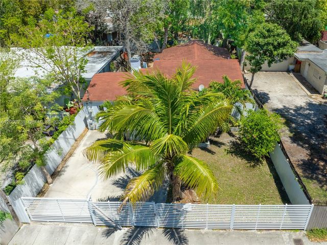 235 NW 59th St, Miami, FL 33127