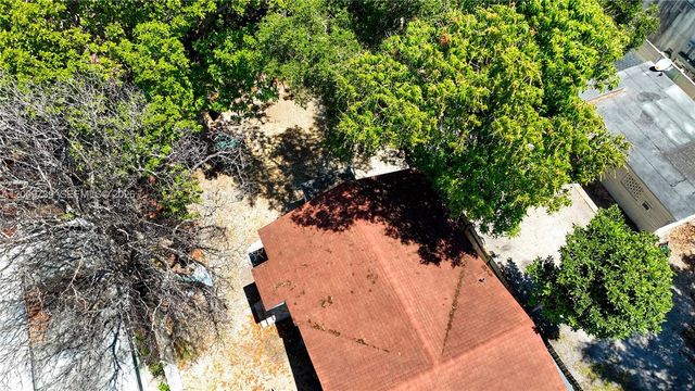 235 NW 59th St, Miami, FL 33127