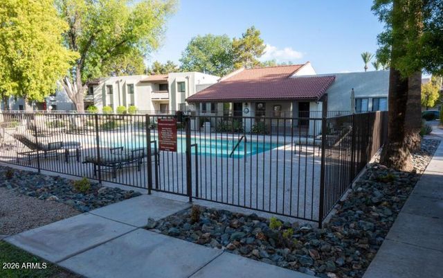 10444 N 69TH Street 127, Paradise Valley, AZ 85253