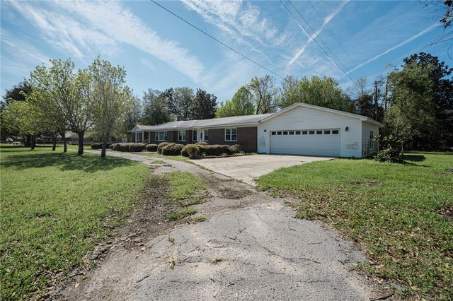 3295 Odum Highway, Jesup, GA 31545