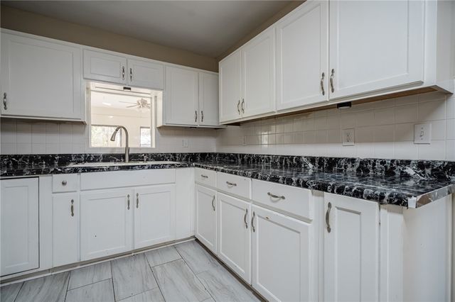 3295 Odum Highway, Jesup, GA 31545