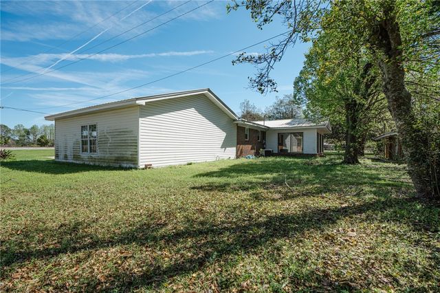 3295 Odum Highway, Jesup, GA 31545