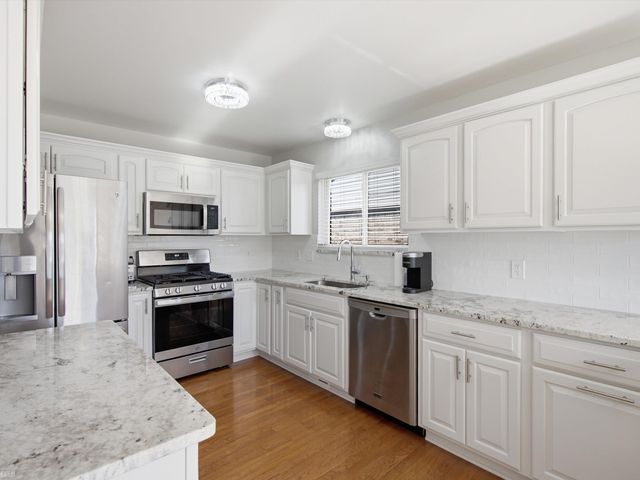 42930 Little Road, Clinton Twp, MI 48036