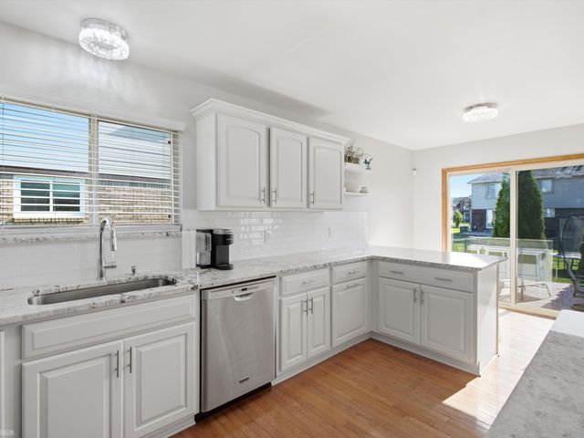 42930 Little Road, Clinton Twp, MI 48036