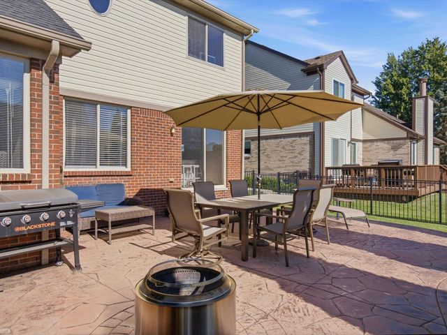 42930 Little Road, Clinton Twp, MI 48036