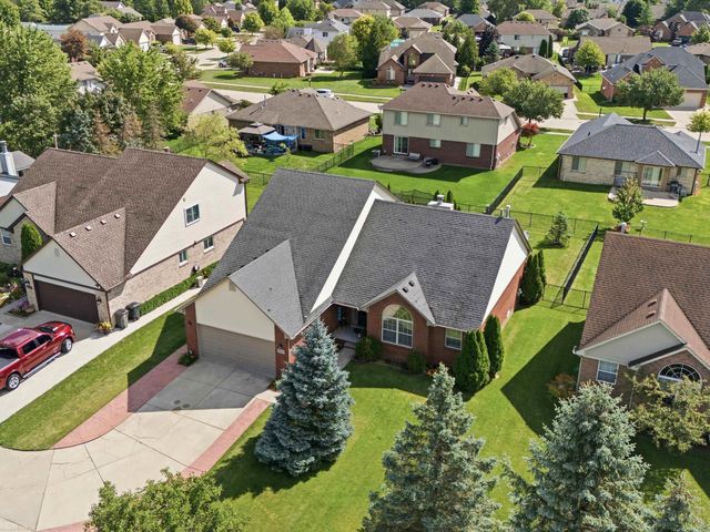 42930 Little Road, Clinton Twp, MI 48036