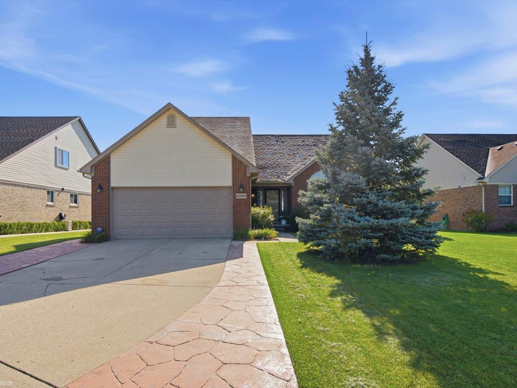 42930 Little Road, Clinton Twp, MI 48036
